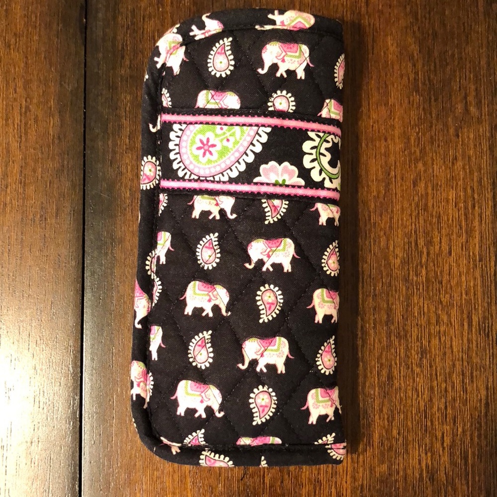 Vera Bradley pink elephant print sunglass case